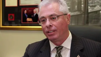 Bajraktari i shkruan Trump për Specialen: Kërkon angazhim të SHBA-ve për ‘gjykim të drejtë’ ndaj ish-udhëheqësve të UÇK