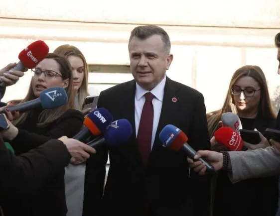 Balla pas mbledhjes së Këshillit të Mandateve: Nuk ishim dakord me propozimin e PD! Vendimin e merr seanca plenare