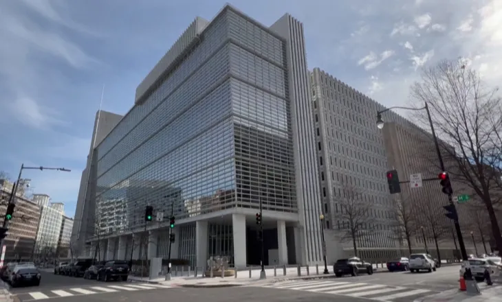 Banka Botërore kritikon politikat fiskale, raporti: Problem mbledhja e të ardhurave, niveli i pensioneve dhe kapitali njerëzor