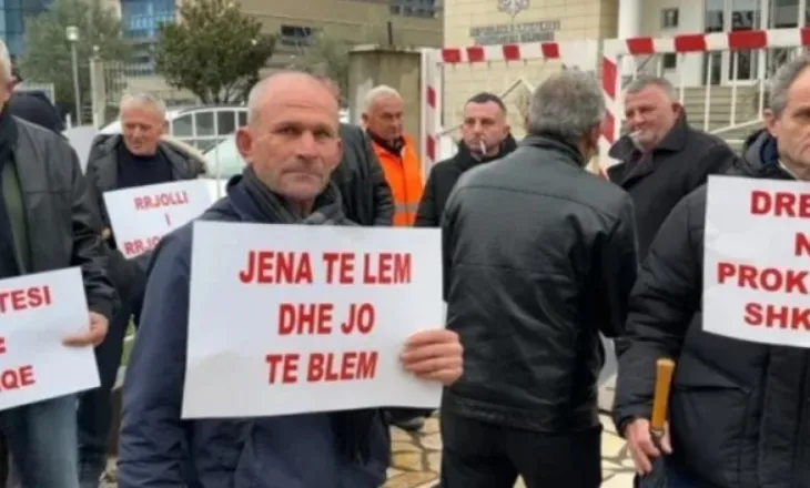 Banorët e Rrjollit dhe ata që preken nga projekti TID protestë sot para Kuvendit