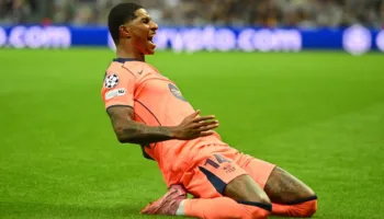 Barça nis zyrtarisht bisedimet për të ardhmen e Rashford, Deco takohet me agjentët e sulmuesit