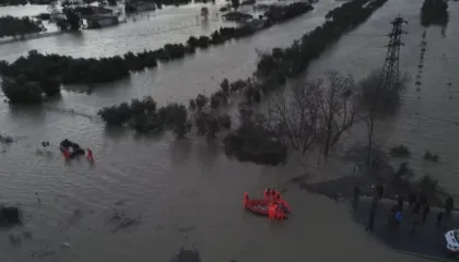 Bashkë me tërmetet, Qeveria mund të bëjë me detyrim edhe sigurimin nga përmbytjet