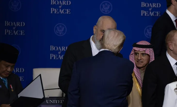 Baton Haxhiu: Politika kërkon bole, jo britma