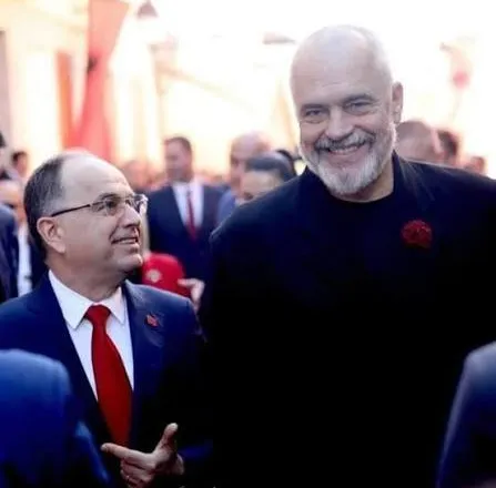 Begaj dekreton ligjin për konfliktin e interesit, kufizimet për zyrtarët e lartë