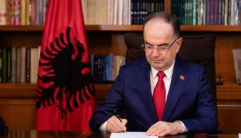 Begaj dekreton ligjin për konfliktin e interesit për zyrtarët e lartë