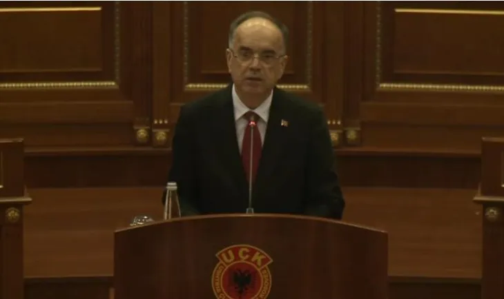 Begaj në Kuvendin e Kosovës: Na kanë fyer! Ata që udhëhoqën luftën për liri po përballen me akuza të montuara