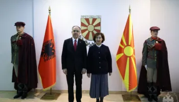 Begaj në Shkup flet për shqipen/ Presidenti: Mes Maqedonisë së Veriut dhe Shqipërisë nuk ka çështje problematike të hapura