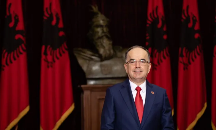 Begaj uron 18-vjetorin e Pavarësisë së Kosovës: Le të ecim bashkë drejt BE-së