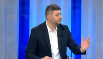 “Belinda Balluku duhet të largohet menjëherë, moralisht”/ Koka: Rama po luan në këto hone të reja ligjore, për…