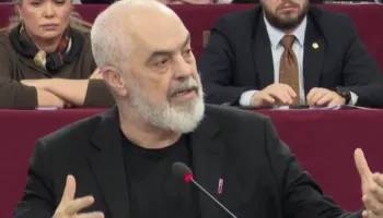 “Belindën nuk e japim!”, Rama mbledh grupin socialist: 7 institucione nuk do preken nga pezullimi i detyrës