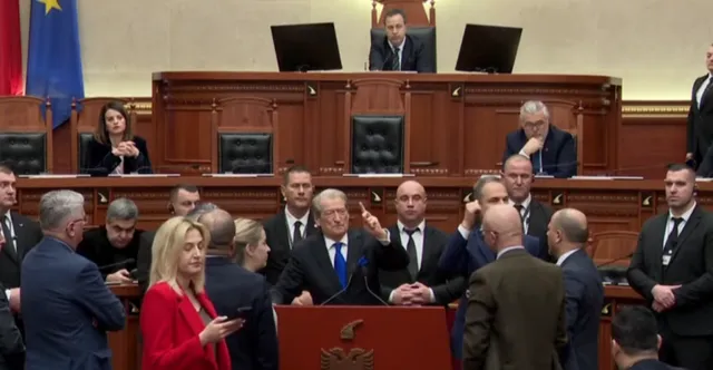 Berisha apel qytetarëve: 20 shkurti është dita juaj! Ky parlament është armik i egër i shqiptarëve