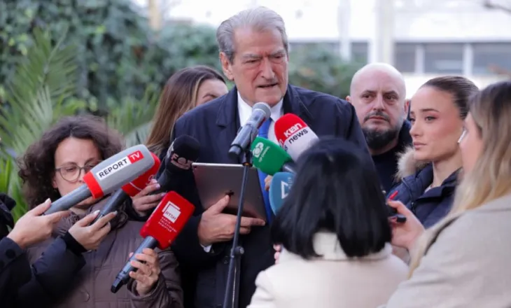 Berisha: Institucionet shtylla të së drejtës u bënë pjesë të llumit të Irena Gjokës. Ajo është një rrugaçe e ligjit