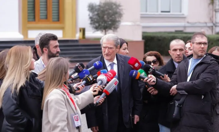 Berisha: Këta po sillen si pushtues, ndaj ftoj shqiptarët të thonë fjalën e tyre nesër në rrugët dhe sheshet e Tiranës