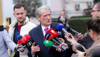 Berisha: Ne jemi në komisionin e Reformës Territoriale, mos besoni gënjeshtrat e Taos