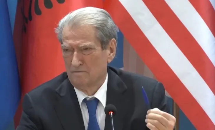 Berisha ‘paralajmëron’ Ramën: Nëse shkon në KiE do pritesh me protesta, mbaje mend!