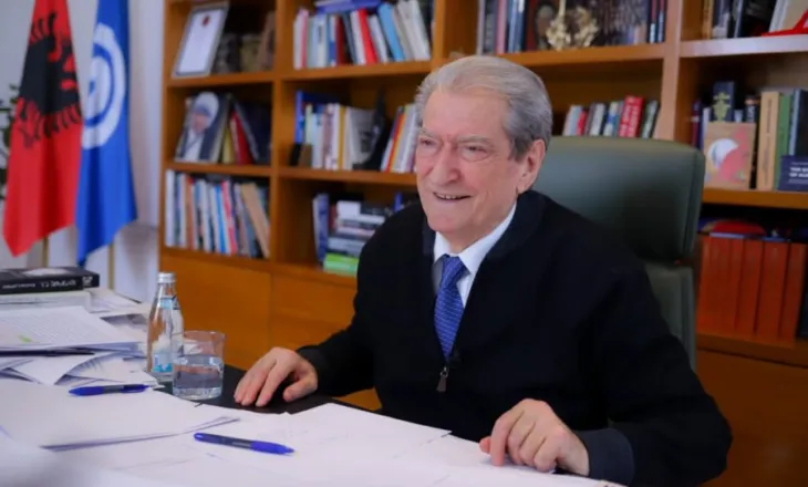 Berisha publikon dëshminë e prindit të të miturit: I futën molotovët tek çanta e shkollës dhe e arrestuan më pas