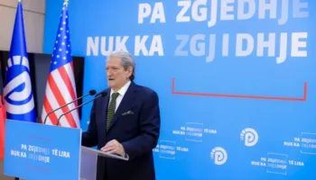 Berisha: Rama urdhëroi mbrojtjen e Ballukut, shqiptarët do ta rrëzojnë njësoj si diktatorin Hoxha