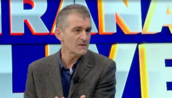 “Berisha s’bashkëjeton dot me rregulla demokratike”, Elezi: Përdorimi i të miturve në protestë, ‘turp’ për organizatorët