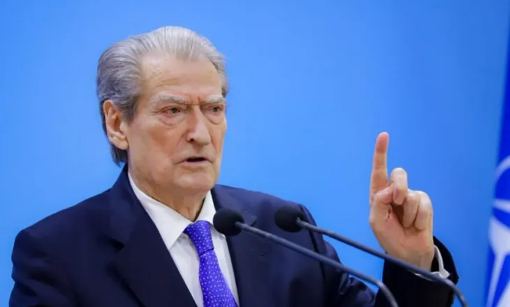 Berisha: Vetëm dorëheqja e Ramës e zgjidh këtë krizë të rrezikshme. I nxorën karton të zi në Bruksel