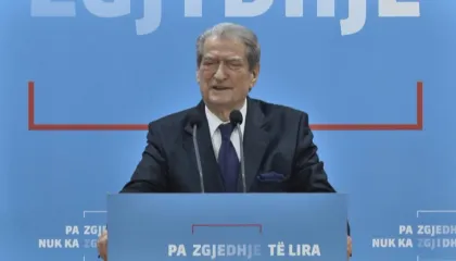 Berishës s’i del e keqja me GJK, akuza për presion politik ndaj gjykatës: Janë turp i kombit!