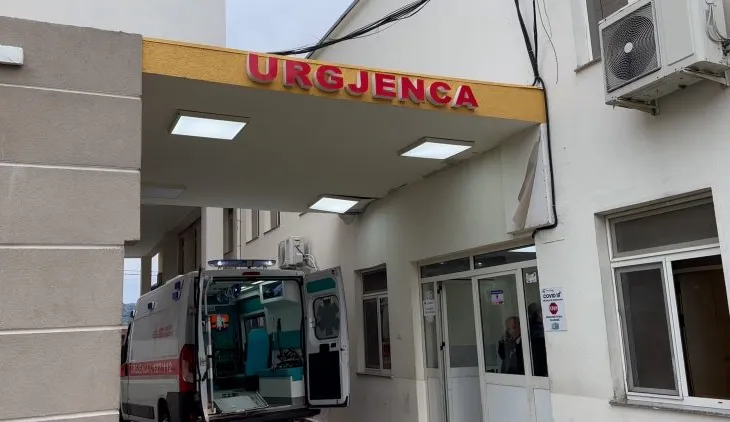 Bie në kontakt me rrymën elektrike, humb jetën elektricisti në Lezhë