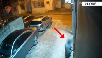 Bie në prangat e policisë 33-vjeçari/ Kreu dy vjedhje në markete, në qytetin e Vlorës