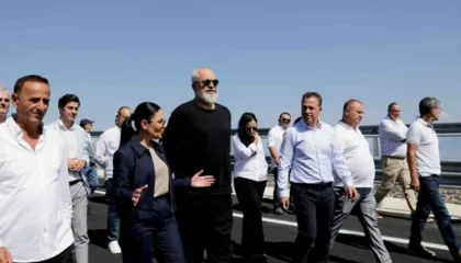 BIRN: Pas shembjes së rrugëve të Shqipërisë fshihet “klientelizmi dhe korrupsioni’