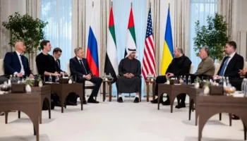 Bisedime për luftën në Ukrainë, në tryezë janë delegaconet nga Kievi, Moska dhe Uashingtoni