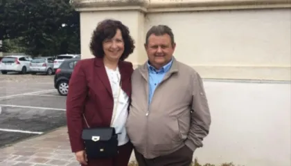 Biznesmeni vdiq në Tiranë/ Antibiotikun ia dhanë vonë në QSUT, gruaja u njoftua disa orë pas vdekjes