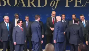 Bordi i Paqes/ Beogradi dhe Shkupi “jashtë dritave të skenës”, nuk ka ftesë për Vuçiç dhe Mickoski