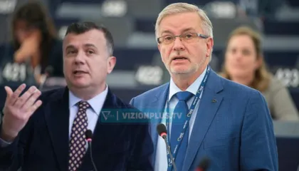 “Bordi i Paqes”/ Eurodeputeti gjerman debat me Ballën: Pse merrni pjesë, BE nuk e ka bërë? Socialisti: Shqipëria marrëdhënie të veçantë me SHBA