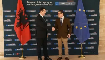 Braho në Hagë, kreu i SPAK takohet me presidentin e Eurojust: Fokus lufta kundër krimit të organizuar