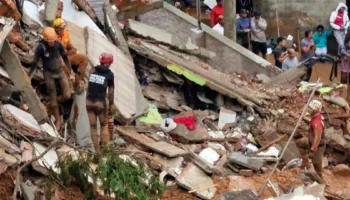 Brazili në kaos nga shirat e rrëmbyeshëm dhe përmbytjet, numri i viktimave shkon në 46, 21 persona ende të zhdukur