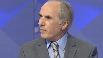 Budallai bën të njëjtat gjëra dhe pret rezultate të ndryshme/ Zogaj shpjegon protestën e opozitës