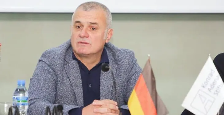 Bujar Leskaj kundër Berishës për bojkotimin e reformës territoriale: Do t’i jepnim mundësi Ramës ta deformojë më shumë