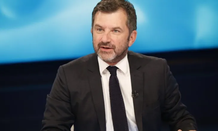 Bushati: Myslimanët e Shqipërisë, një maxhorancë numerike që sillet si minorancë e tredhur