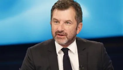 Bushati: Opozita duhet të djegë Kryeministrinë, Parlamentin dhe Tiranën, por nuk ka fuqi, para dhe banda…