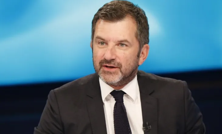 Bushati: Opozita duhet të djegë Kryeministrinë, Parlamentin dhe Tiranën, por nuk ka fuqi, para dhe banda…