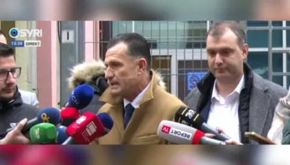 Cakrani pas seancës për Metën: As gjykata s’ka kuptuar akuzat, çështja do të bjerë! S’ka vepër penale