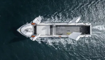 Canopée, anija superteknologjike që transporton raketat Ariane 6 dhe kursen karburant si asnjë tjetër