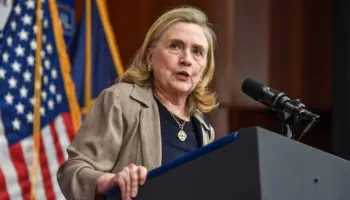 Çështja Epstein, ish-Sekretarja e Shtetit Hillary Clinton dëshmon sot para Kongresit Amerikan