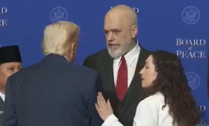 Çfarë po diskutojnë më vete Kryeministri, Vjosa Osmani dhe Donald Trump?