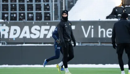 Champions Play Off/ Inter ankohet për kushtet e fushës norvegjeze, Njukasëll, Atletiko dhe Leverkusen të gjitha në udhëtim