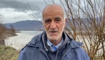 “Cikël që nuk po ndalet”/ Liqeni i Fierzës “pushtohet” nga mbeturinat, ndotja fenomen i vazhdueshëm, reagojnë banorët