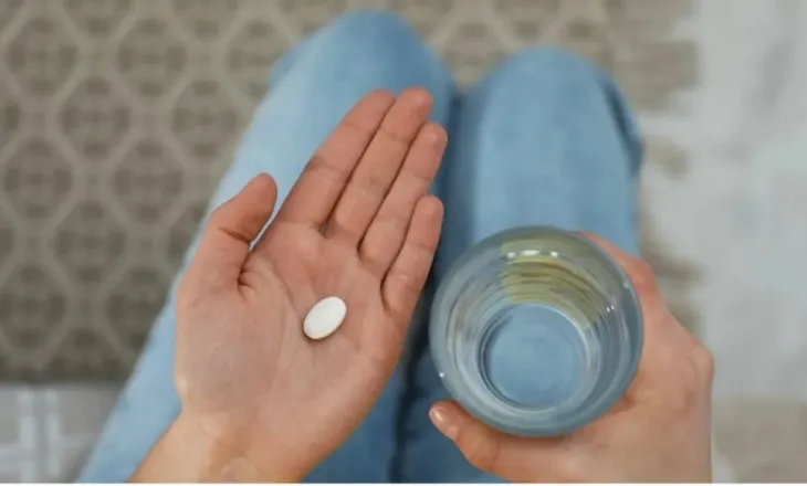 Cila është ‘sfida e paracetamolit’ që po shqetëson ekspertët e shëndetit?