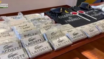 Çmontohet organizata shqiptare në Itali! Zbardhen detajet e kamuflimit të ‘mallit’ me paketim “Lacoste” dhe “Ferrari”