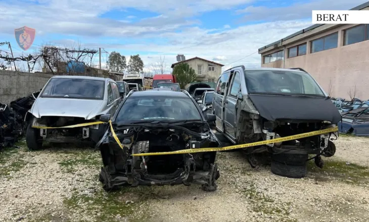 Çmontonin dhe shisnin pjesë automjetesh të kontrabanduara nga MB, sekuestrohen 68 makina, pranga pronarit