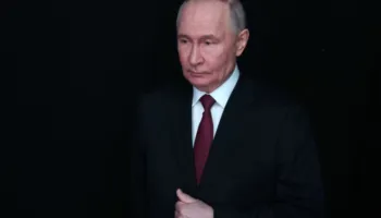 CNN: Jeffrey Epstein u përpoq disa herë të komunikonte me zyrtarë rusë, ‘për t’u afruar’ te Putin!