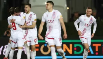 Conference League: Crystal Palace ngec në Bosnje, AZ Alkmaar befasohet në Armeni. Lech Poznan me fitore të madhe