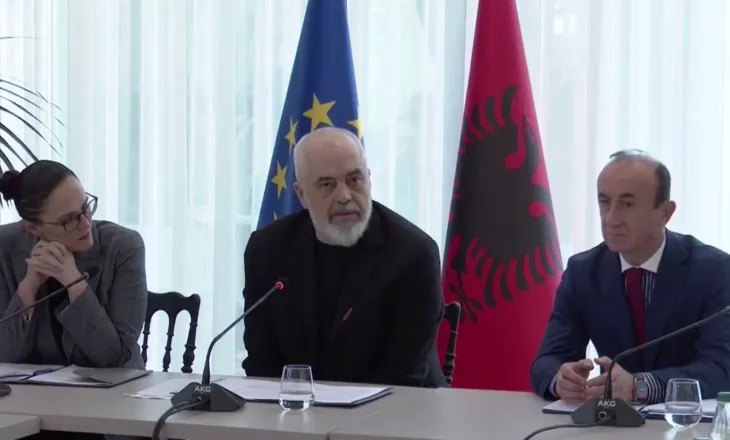 Dash Sula shfaqet krah Ramës për herë të parë, kryeministri: Inspektimi mbetet sfidë, por reforma vazhdon